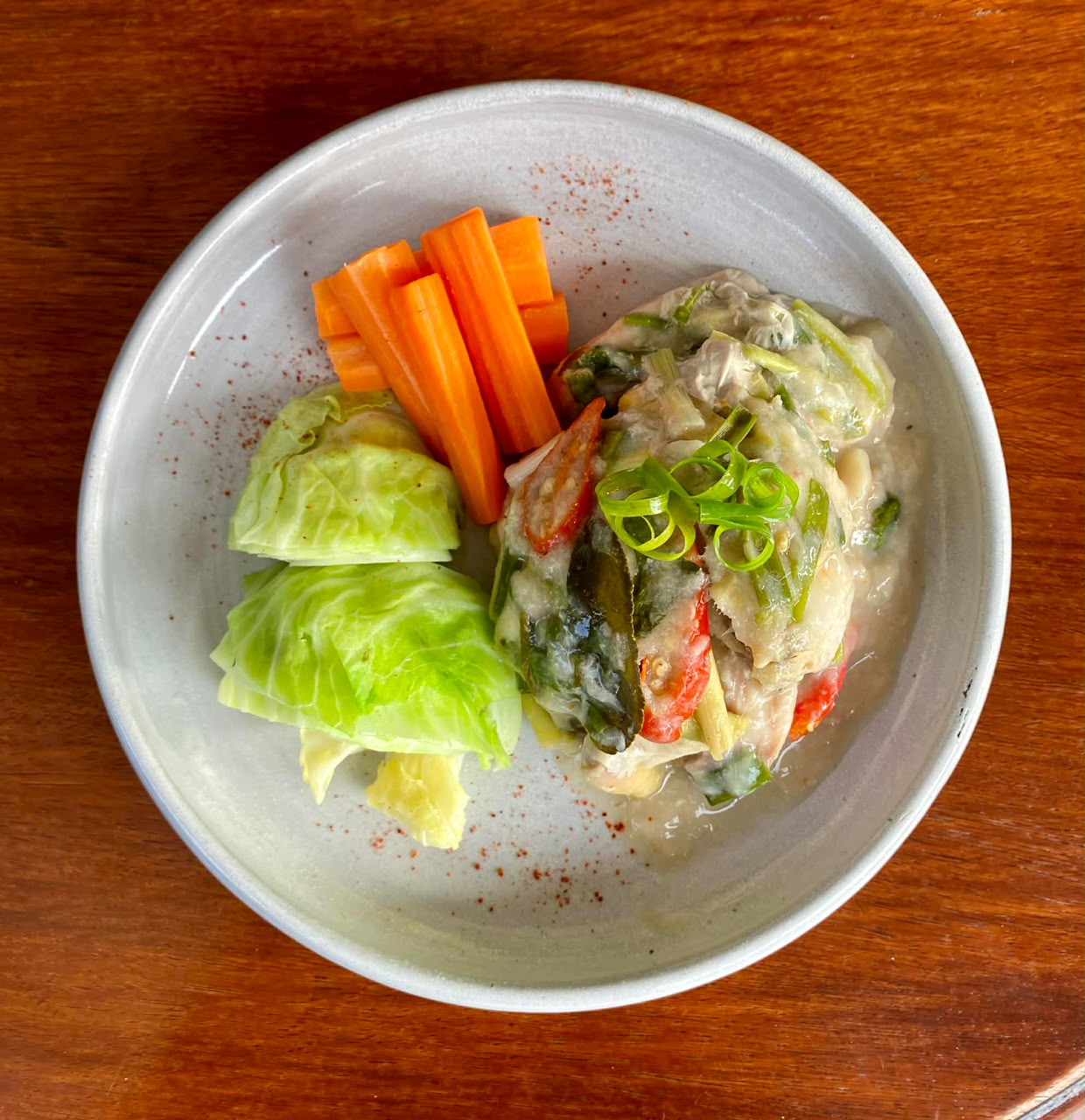 Mok Pa steamed fish in banana leaf